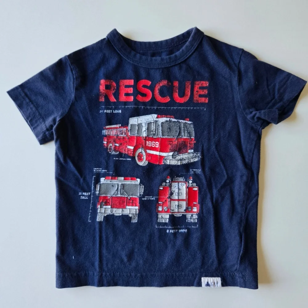 GAP & Tommy Hilfiger T-shirts 2-pack play shirts